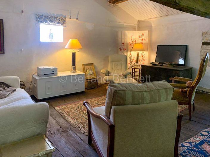 Image No.12-2 Bed House for sale