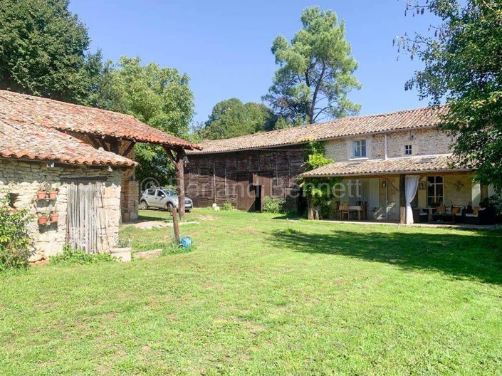 Image No.25-2 Bed House for sale