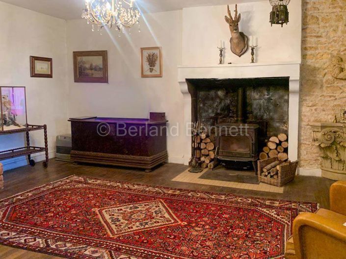 Image No.5-2 Bed House for sale