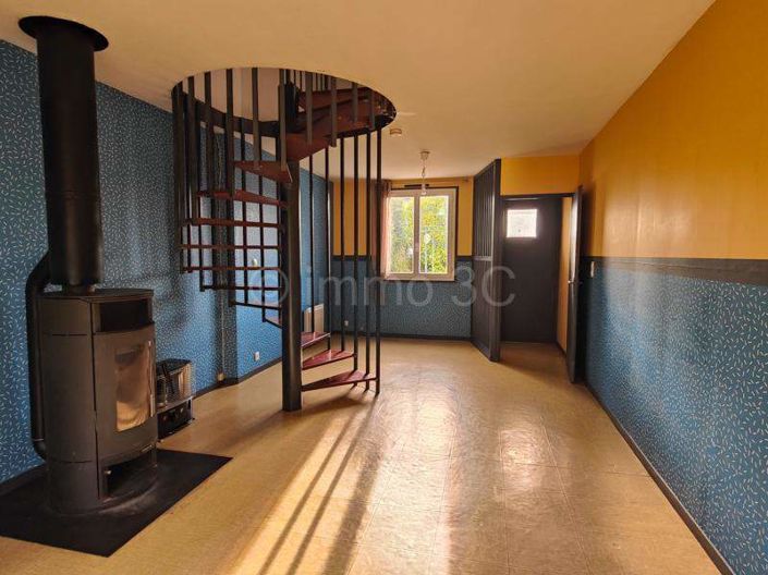 Image No.2-Maison de 3 chambres à vendre à Sauzé-Vaussais