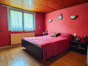 8cb23e32-a8a6-579d-d9d8-049020e010a5