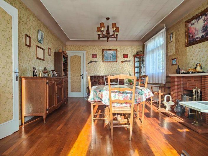 Image No.3-Maison de 3 chambres à vendre à Sauzé-Vaussais