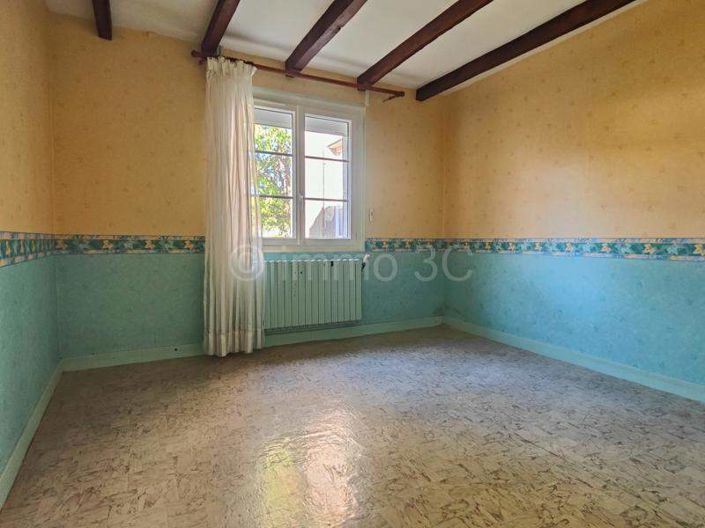 Image No.12-4 Bed House for sale