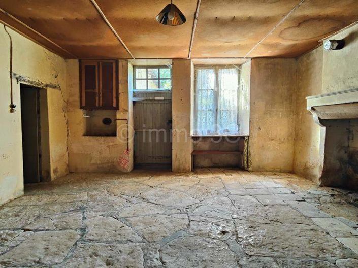 Image No.16-4 Bed House for sale