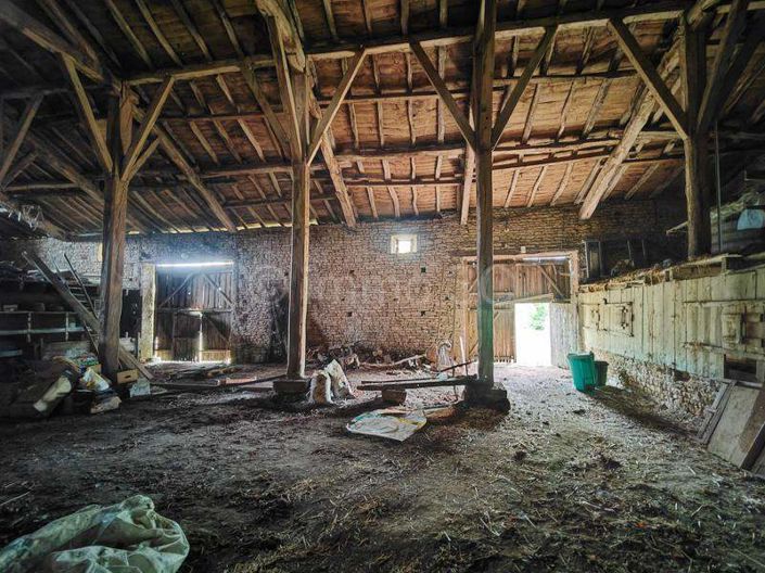 Image No.20-4 Bed House for sale