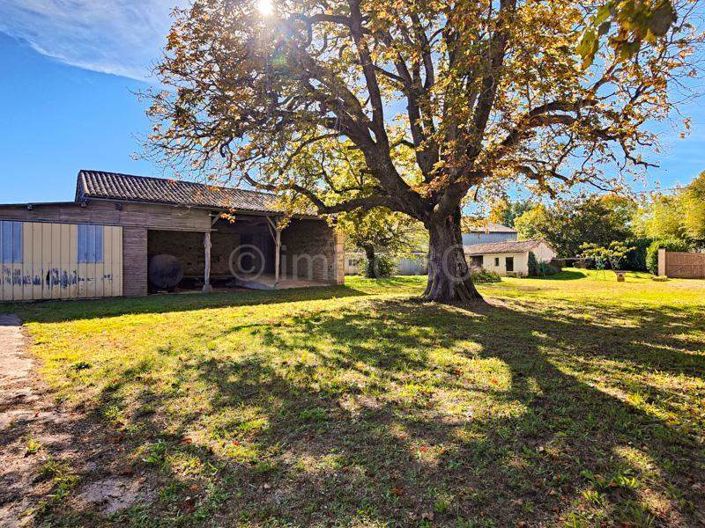 Image No.24-4 Bed House for sale