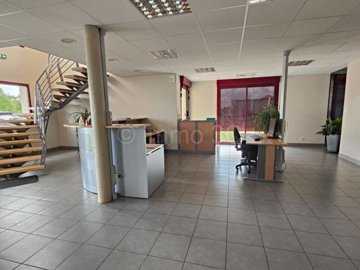 d4b3324d-fb35-93a5-aa92-28562708a02d