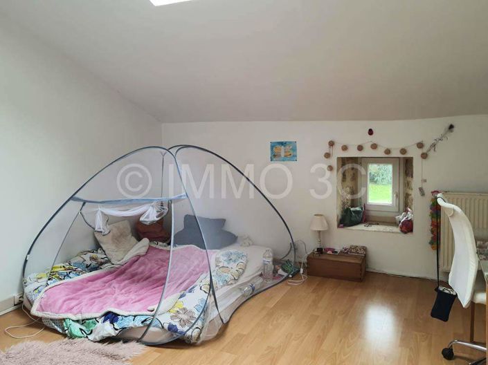 Image No.13-Maison de 5 chambres à vendre à Lezay