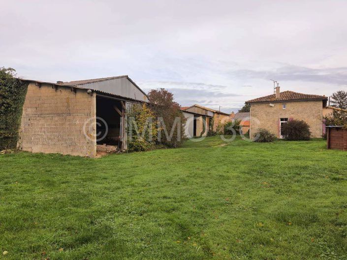 Image No.22-Maison de 5 chambres à vendre à Lezay