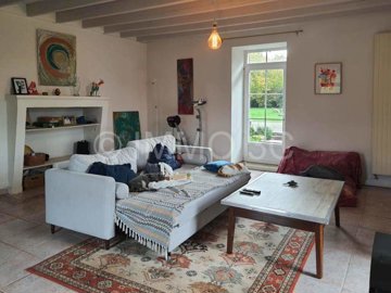 9c2e3710-3246-34e8-bfc2-e8ea9488c207