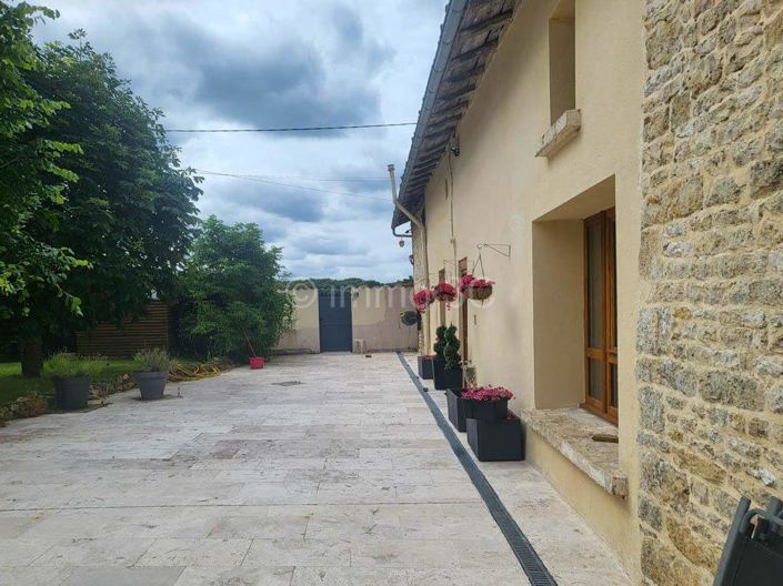 Image No.20-Maison de 3 chambres à vendre à Sauzé-Vaussais