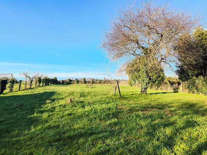 Image No.17-2 Bed House for sale