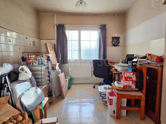 Image No.9-3 Bed House for sale