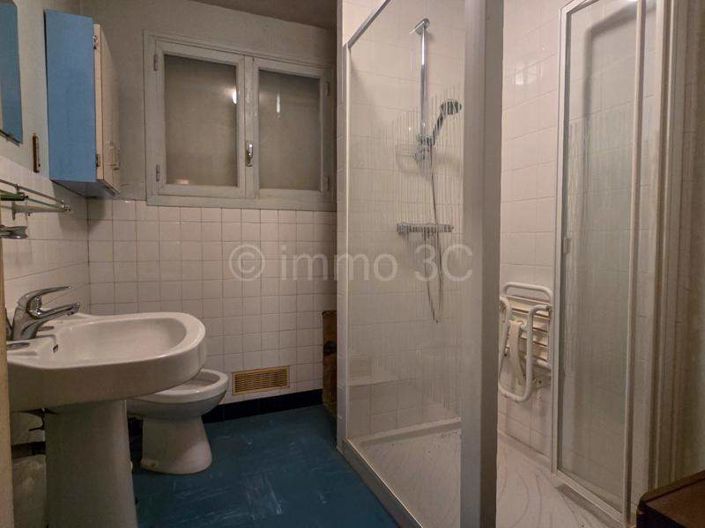 Image No.13-3 Bed House for sale