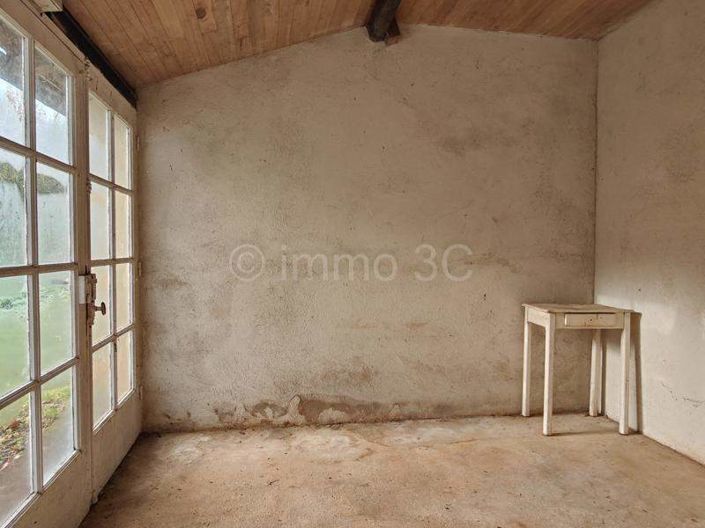 Image No.18-3 Bed House for sale