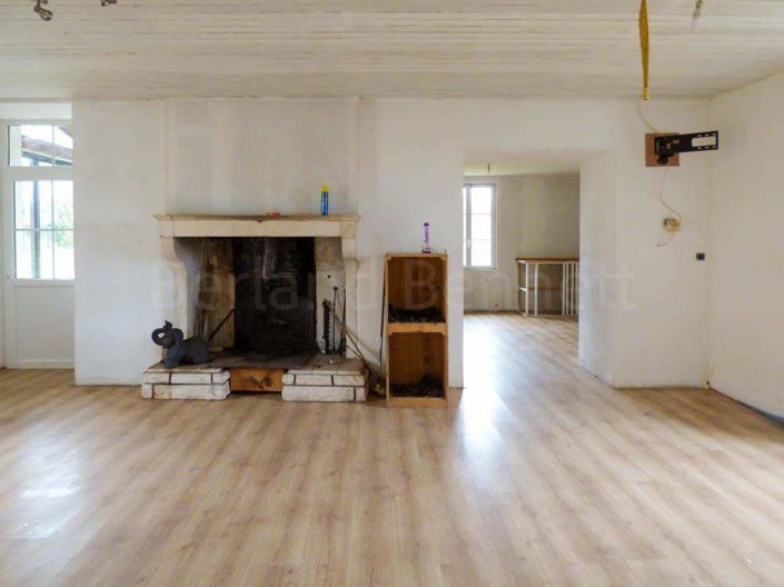 Image No.2-1 Bed House for sale