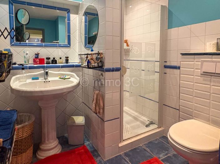 Image No.5-3 Bed House for sale