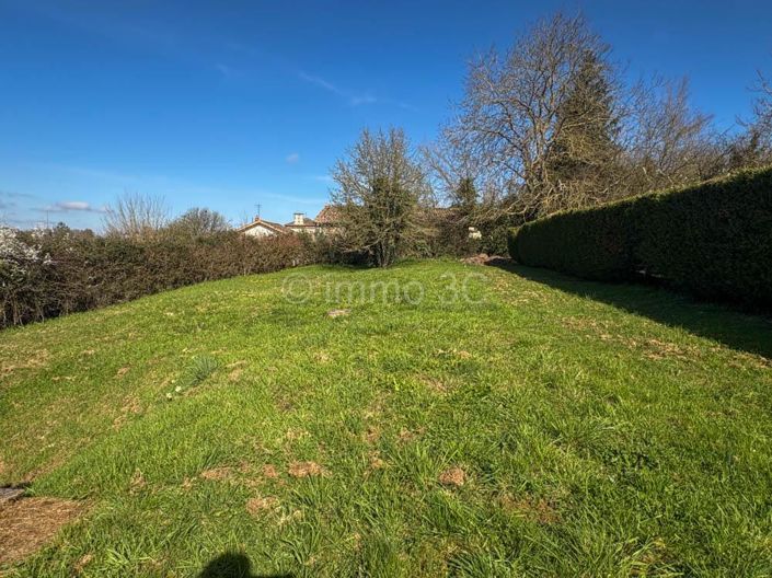 Image No.16-3 Bed House for sale