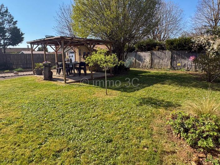 Image No.17-Maison de 3 chambres à vendre à Sauzé-Vaussais