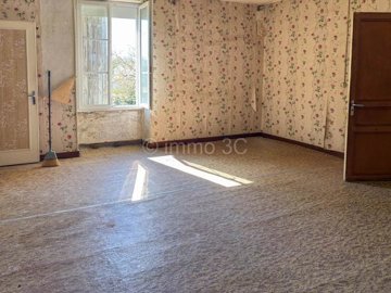 e24c6b06-d864-eff7-91e7-40e9dc43b316