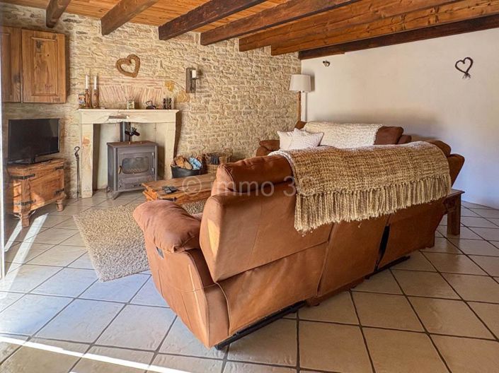 Image No.7-3 Bed House for sale