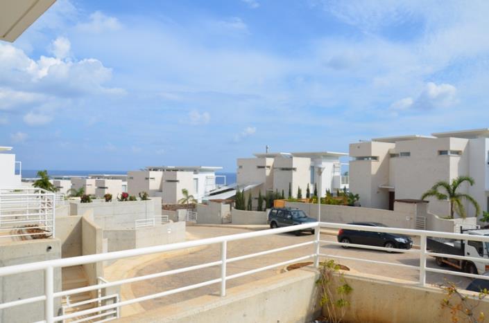 Image No.8-3 Bed Villa for sale