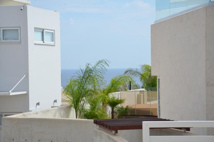 Image No.9-3 Bed Villa for sale