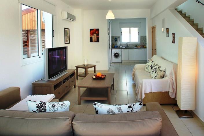 Image No.8-Villa / Détaché de 3 chambres à vendre à Pernera