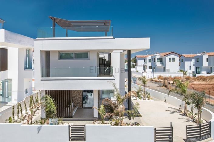 Image No.2-Villa / Détaché de 3 chambres à vendre à Protaras