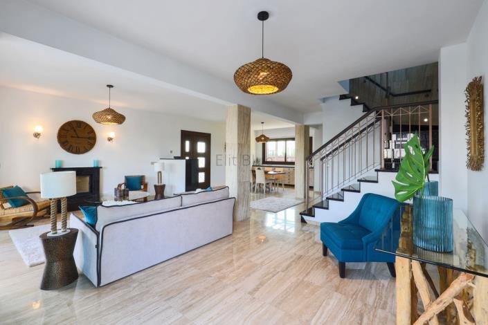 Image No.27-Villa / Détaché de 4 chambres à vendre à Ayia Thekla