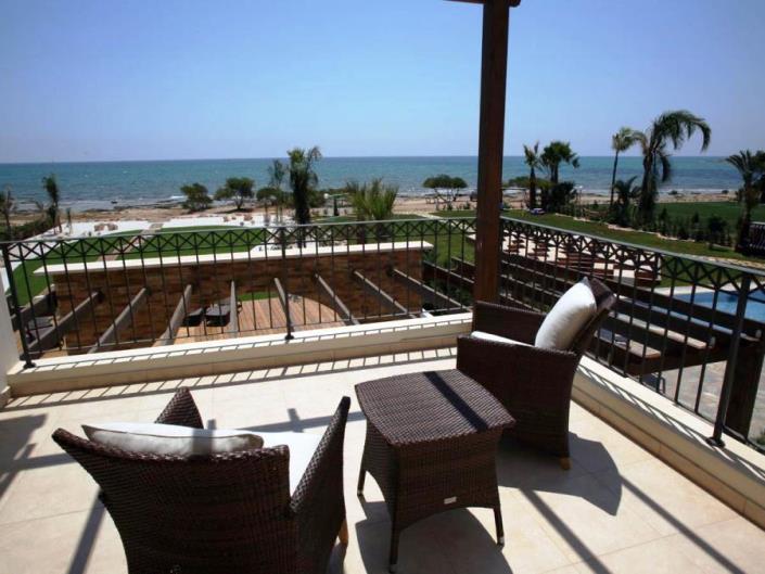 Image No.10-Villa / Détaché de 4 chambres à vendre à Ayia Thekla