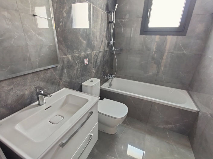 Image No.8-Appartement de 2 chambres à vendre à Limassol