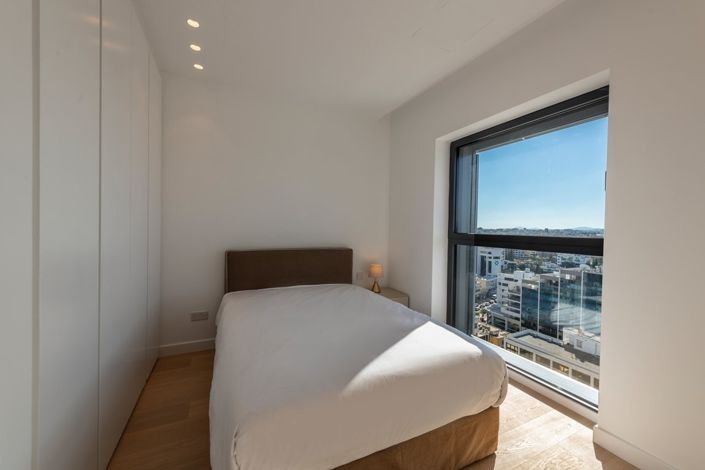 Image No.10-3 Bed Apartment for sale