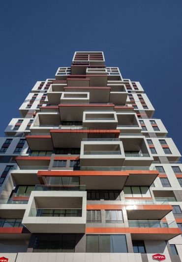 Image No.12-3 Bed Apartment for sale