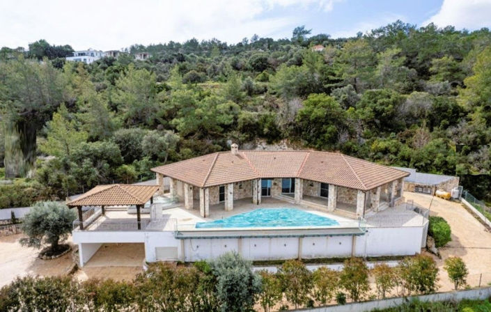 Image No.1-3 Bed House for sale