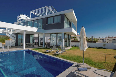 1 - Ayia Napa, Maison