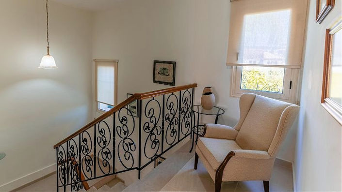 Image No.12-Maison de 5 chambres à vendre à Germasogeia