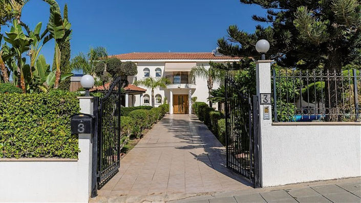 Image No.3-Maison de 5 chambres à vendre à Germasogeia