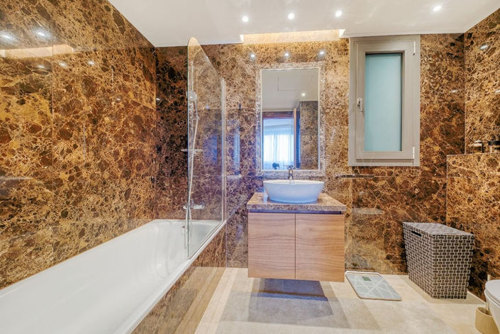 Image No.11-3 Bed Apartment for sale