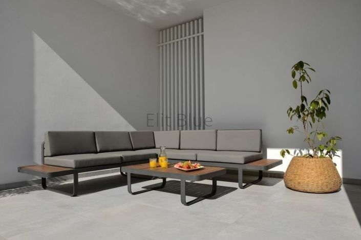 Image No.10-3 Bed House for sale