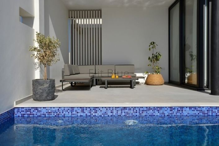 Image No.7-3 Bed House for sale