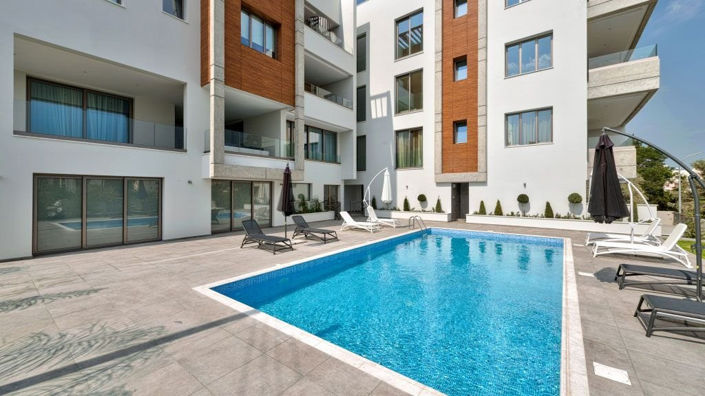 Image No.1-3 Bed Apartment for sale