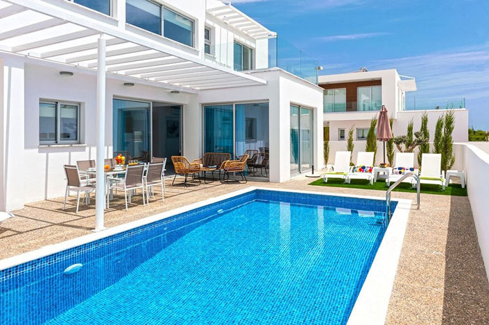 Image No.1-Maison de 3 chambres à vendre à Ayia Napa