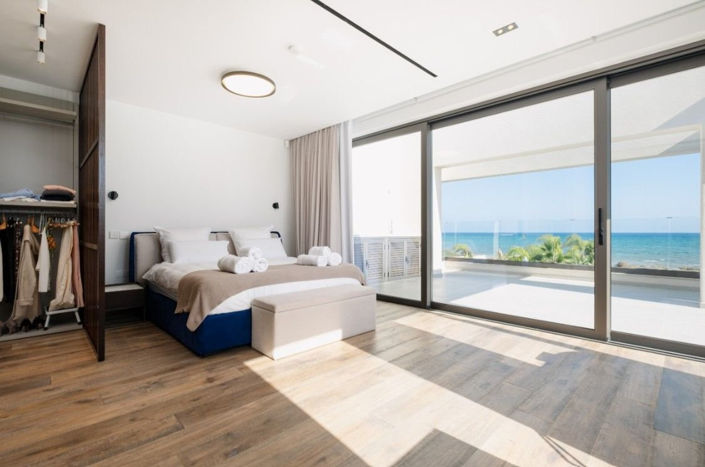 Image No.13-4 Bed House for sale