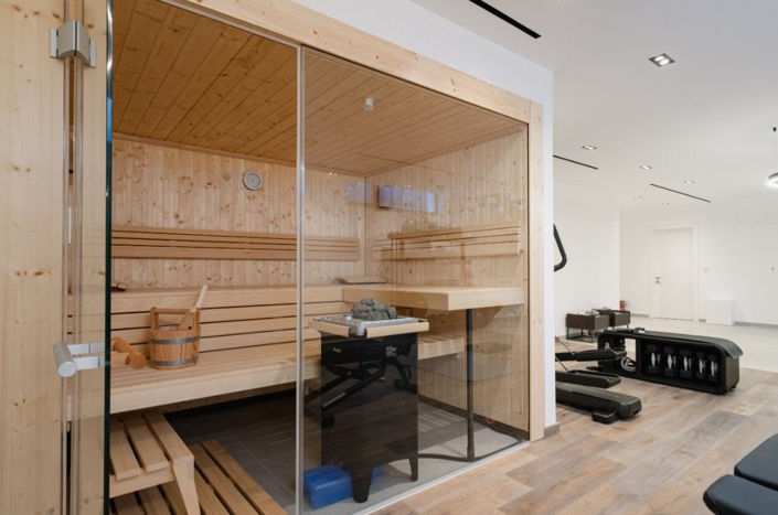 Image No.20-4 Bed House for sale