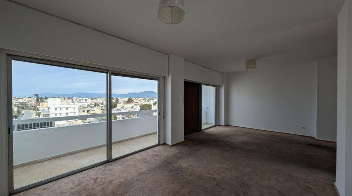 Image No.1-3 Bed Apartment for sale