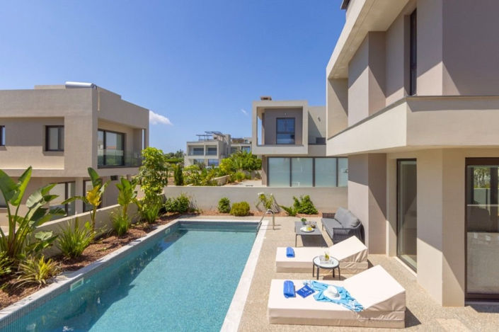 Image No.1-3 Bed House for sale