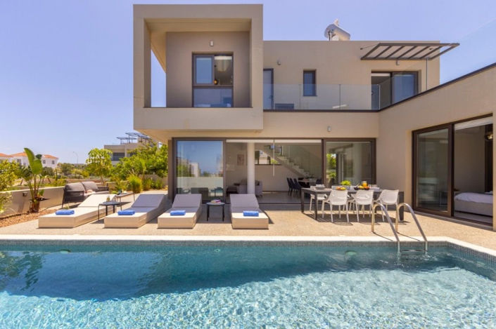 Image No.1-3 Bed House for sale
