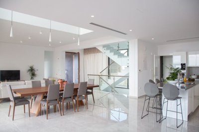 f5380b6b-cc44-4ba3-b345-285b4d21d598