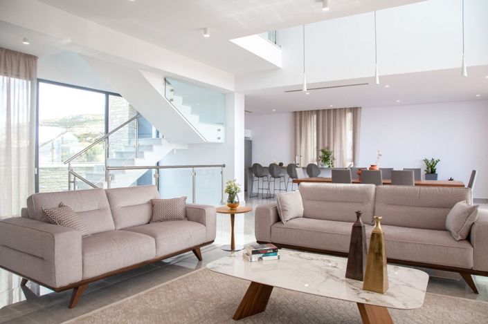 Image No.17-4 Bed House for sale